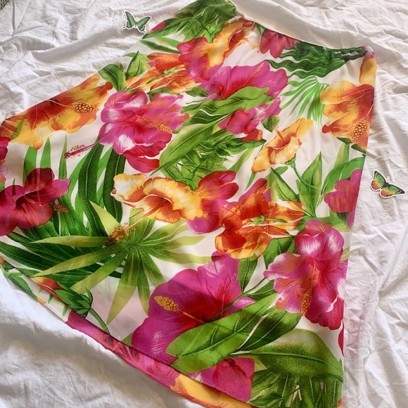 Tropical Floral Midi Skirt - Picture 2 of 2